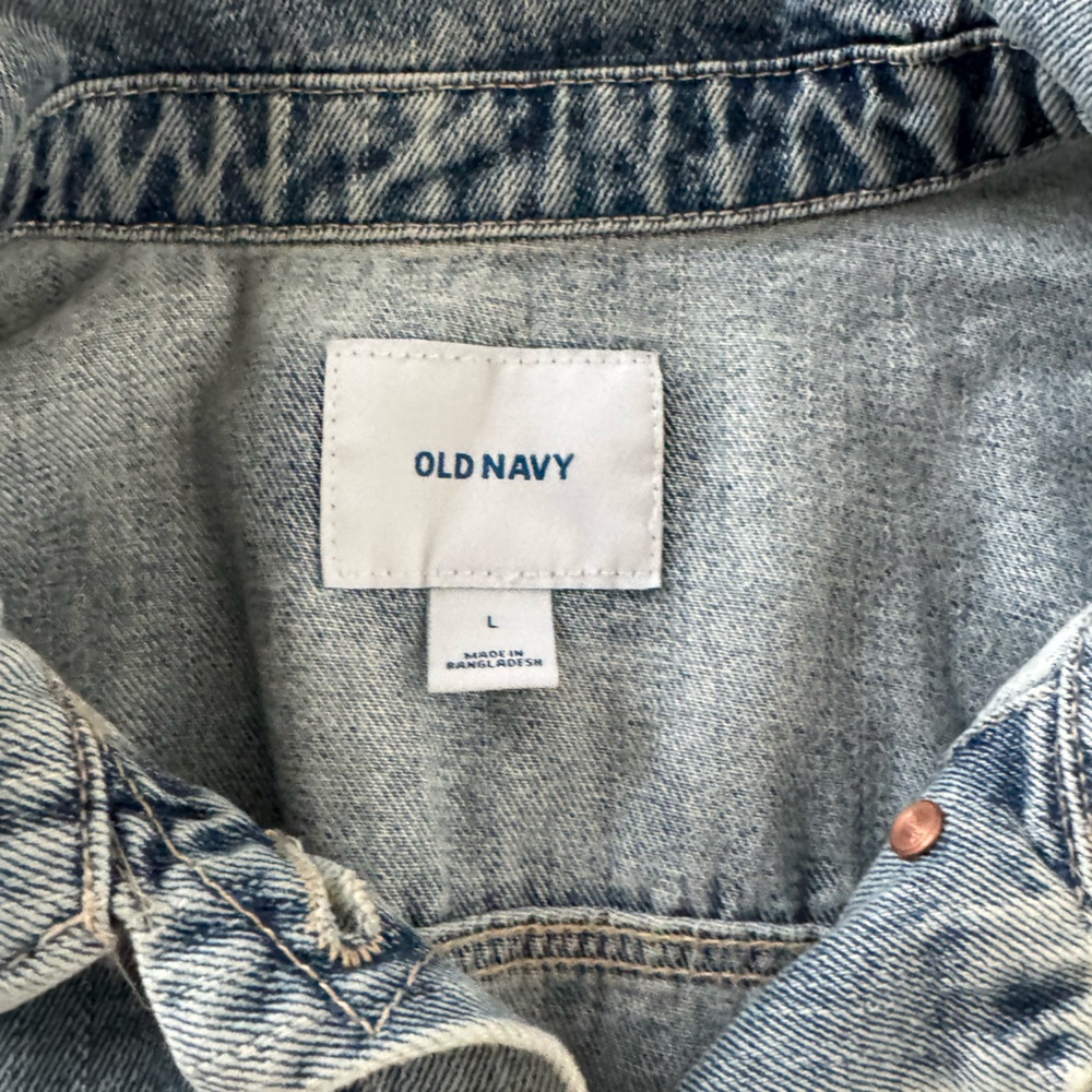 Old Navy Light Blue Distressed Denim Jacket - Picture 3 of 4
